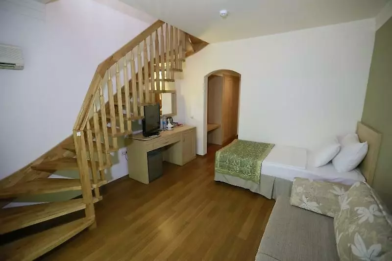 تورونک ریزورت مارماریس